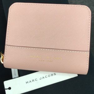 Marc jacobs wallet